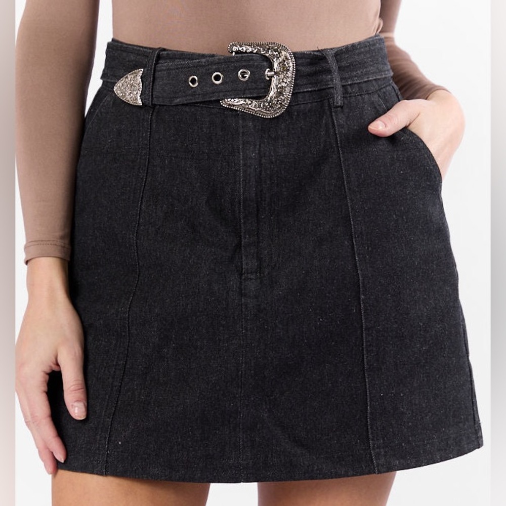 LE LIS Black Denim Skirt with Belt